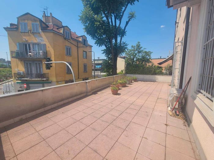 Appartamento trilocale in vendita in Via Privata Don Bartolomeo Grazioli, Affori, Milano