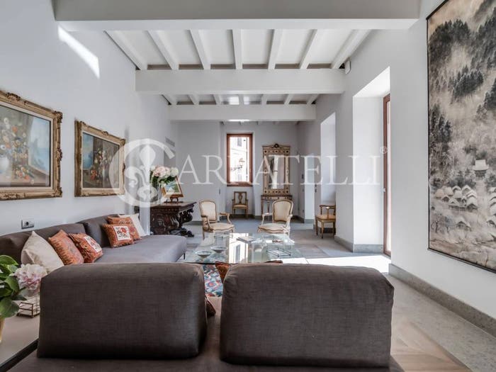 Casa con 6 locali in vendita in Piazza di San Giovanni della Malva, Trastevere, Roma