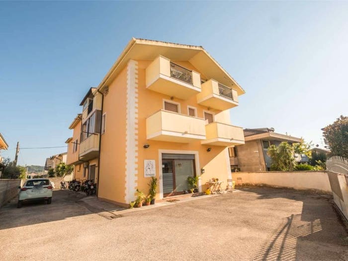 Appartamento trilocale in vendita in San Martino Bassa, Città Sant'Angelo
