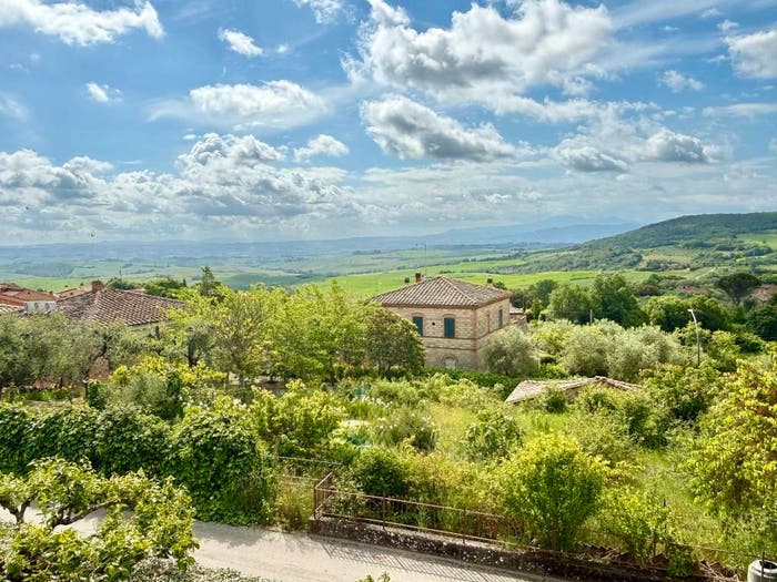 Casa con 6 locali in vendita in Vescovado, Murlo