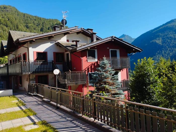 Appartamento bilocale in vendita in Via Albertazzi, Centro, Caspoggio
