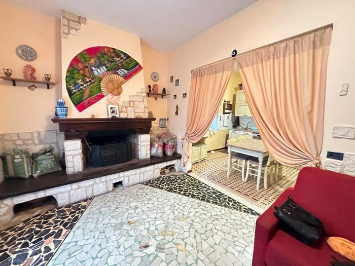 Casa con 6 locali in vendita in Colombiera Molicciara, Castelnuovo Magra
