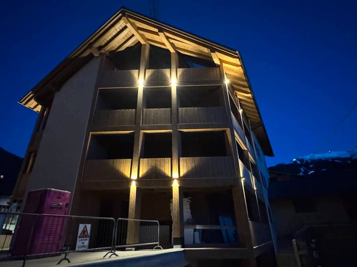 Appartamento trilocale in vendita in Via Stelvio, Centro, Bormio