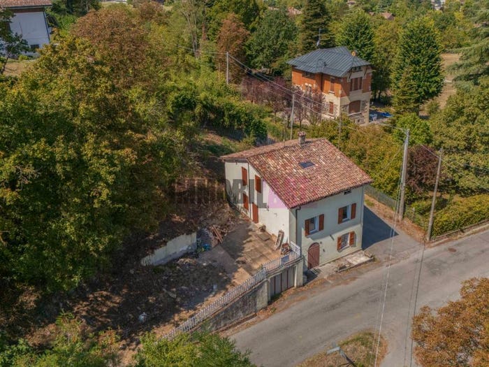 Casa trilocale in vendita in Via Matilde di Canossa, Centro, San Polo d'Enza