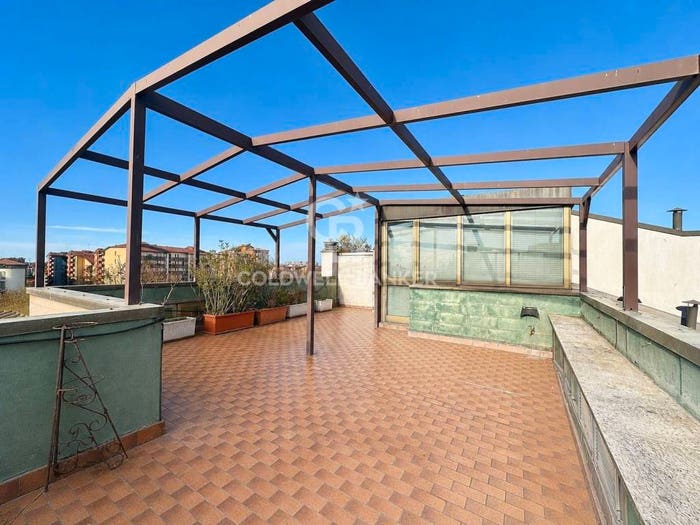Casa trilocale in vendita in Via Monzambano, Dergano, Milano