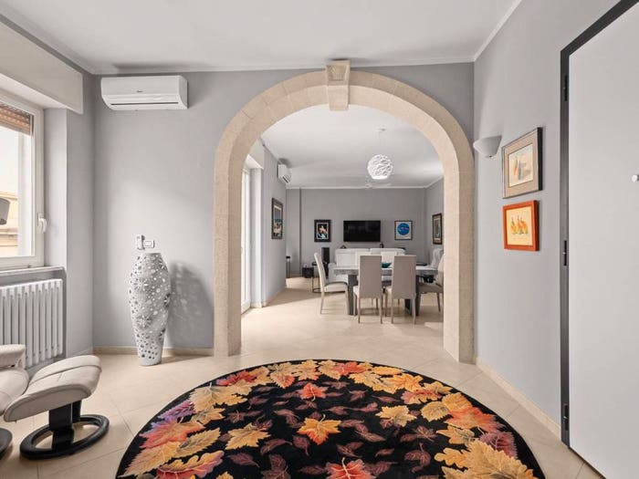 Appartamento quadrilocale in vendita in Via Otranto, Maglie