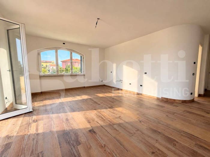 Casa quadrilocale in vendita in Via Bracciale, Gorra, Finale Ligure