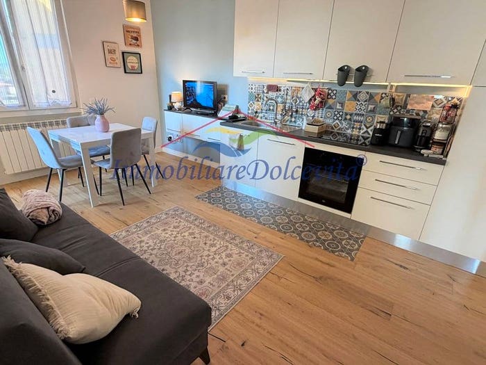 Appartamento trilocale in vendita in Via Alessandro Allori, Novoli, Firenze