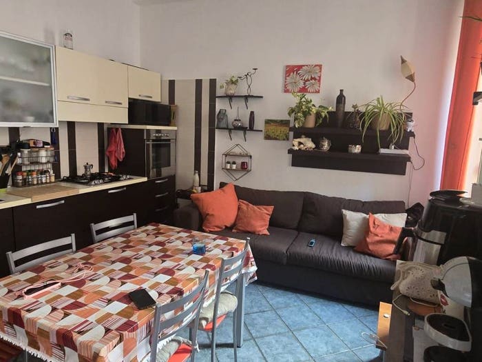 Appartamento con 6 locali in vendita in Via Trento, Centro, Nuoro