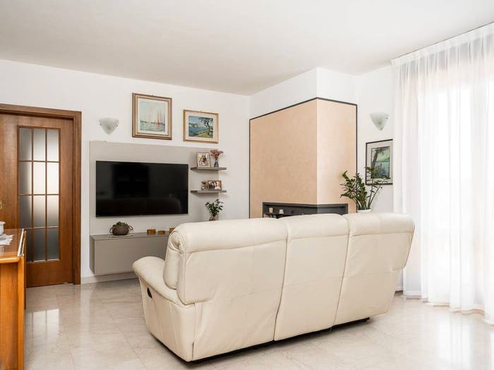 Casa con 5 locali in vendita in Via Cesare Battisti, Centro, Colognola Ai Colli