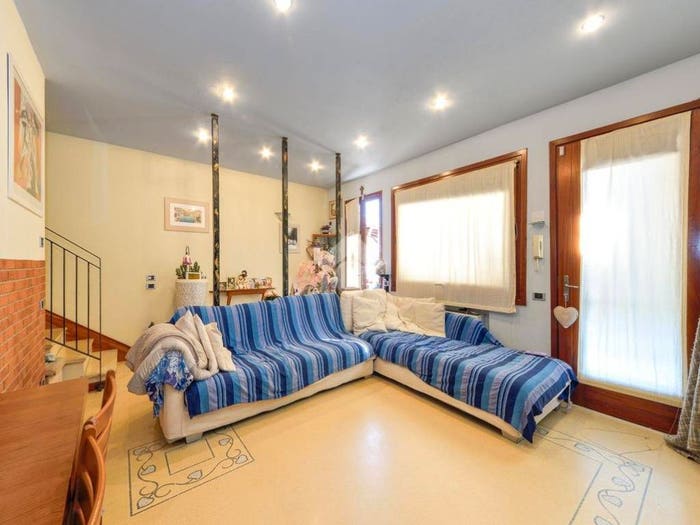 Casa quadrilocale in vendita in via cappelletta centro, Cappelletta, Noale