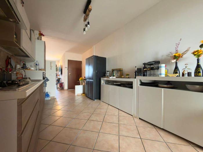Appartamento trilocale in vendita in Via Settembre, Lizzanello