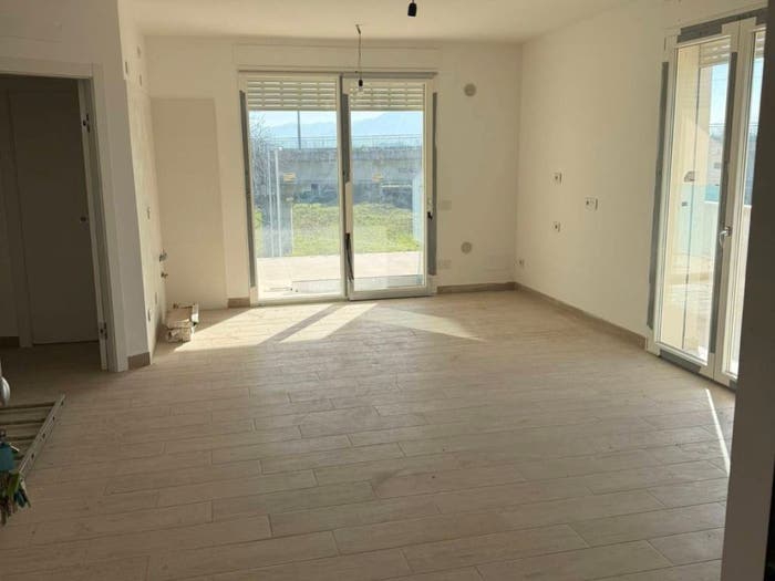 Appartamento trilocale in vendita in Via San Sebastiano Martire, Brusciano