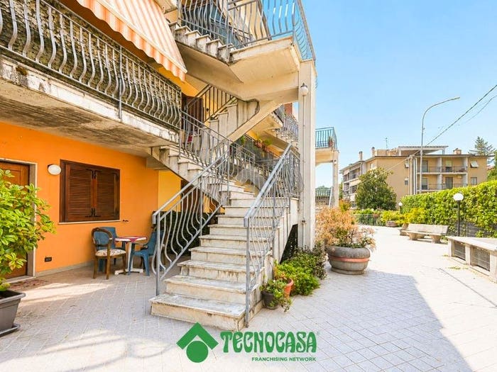 Appartamento bilocale in vendita in Via Fratelli Rosselli, Albiano Magra, Aulla