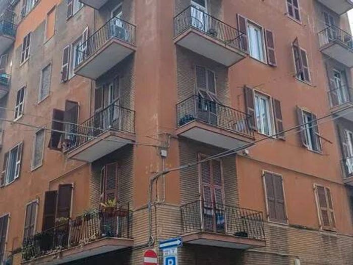 Appartamento trilocale in vendita in Neighbourhood Centro Storico, Centro Storico, La Spezia