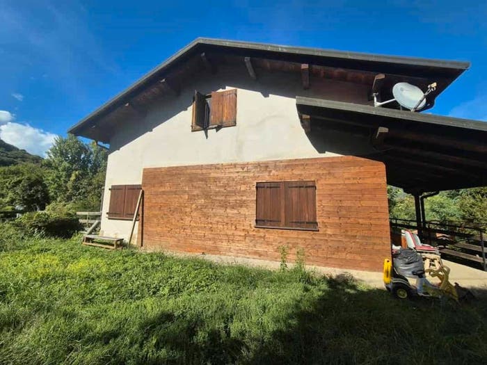 Casa con 6 locali in vendita in Parone, Varallo