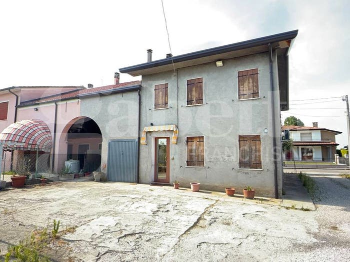 Casa con 6 locali in vendita in Vallonga, Arzergrande