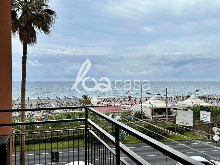 Appartamento bilocale in vendita in Corso Europa, Borghetto Santo Spirito