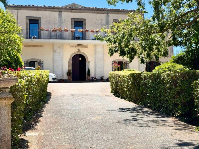 Casa con 6 locali in vendita in Via Luigi Pirandello, Centro, Caltagirone