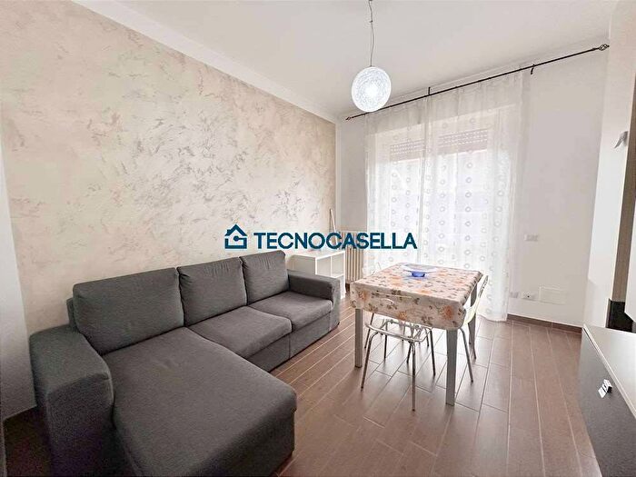 Appartamento bilocale in vendita in Via Alessandro Volta, Centro, Arluno