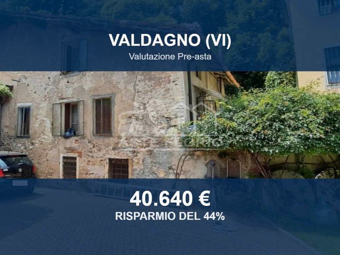 Appartamento con 6 locali in vendita in Vicolo Valle, Centro, Valdagno