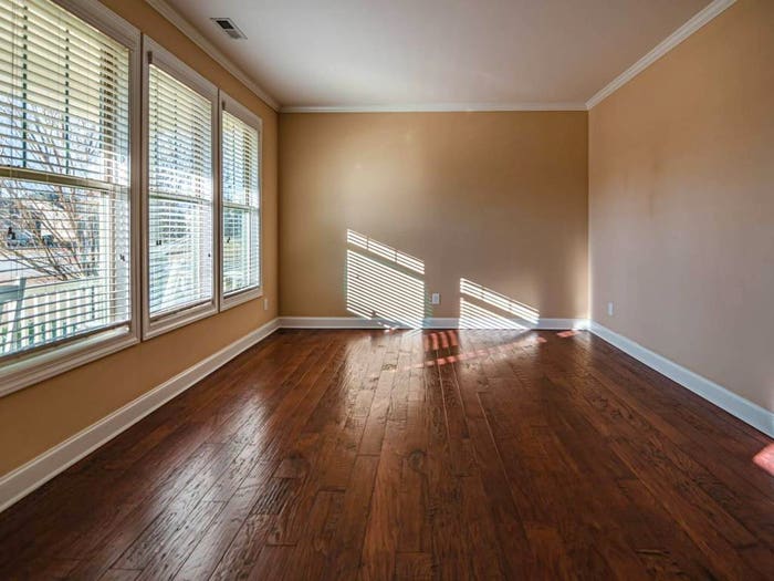 Casa quadrilocale in vendita in Ghirla, Valganna