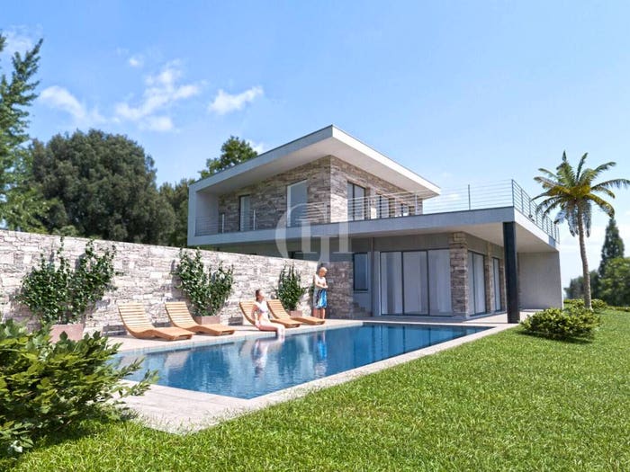 Casa con 5 locali in vendita in Via Paradiso, Paradiso, San Felice del Benaco