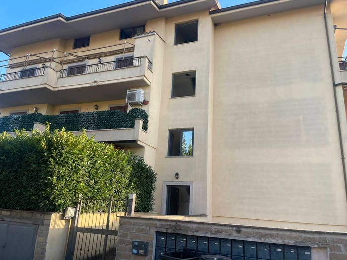 Appartamento trilocale in vendita in Via Arturo Toscanini, Centro, Mentana