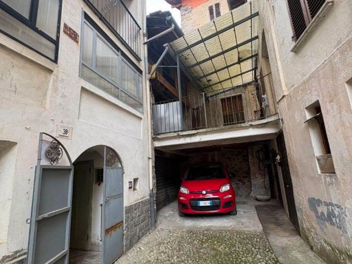 Casa con 5 locali in vendita in Via Giuseppe Mazzini, Coggiola