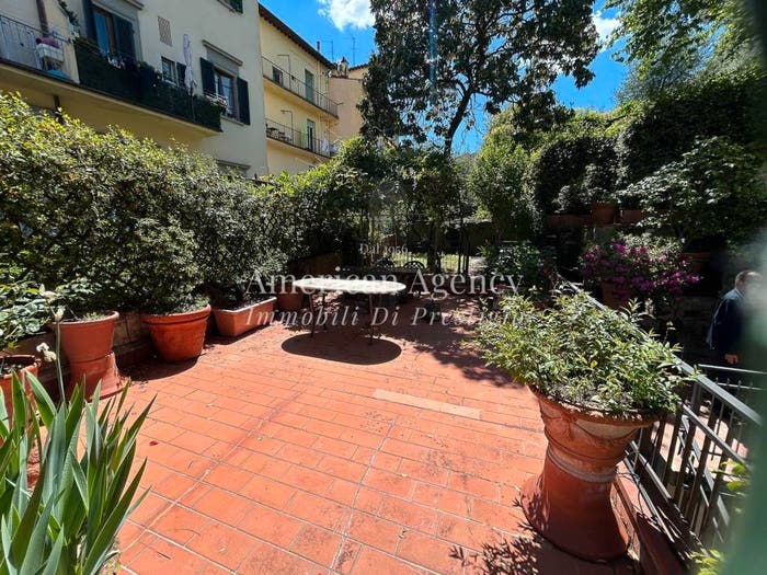 Appartamento quadrilocale in vendita in Via di San Francesco di Paola, Porta Romana, Firenze