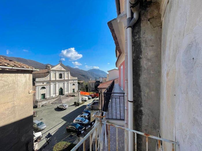 Casa con 6 locali in vendita in fratelli linguiti, Curti, Giffoni Valle Piana