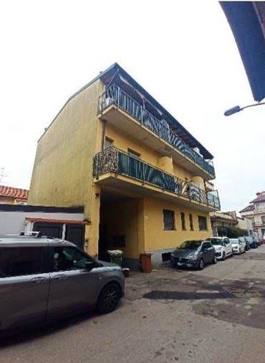 Appartamento trilocale in vendita in Via Curtatone e Montanara, Centro Storico, Lissone