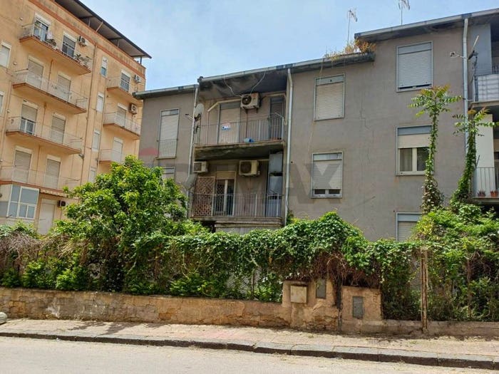 Appartamento con 6 locali in vendita in corso Vittorio Veneto, Favara