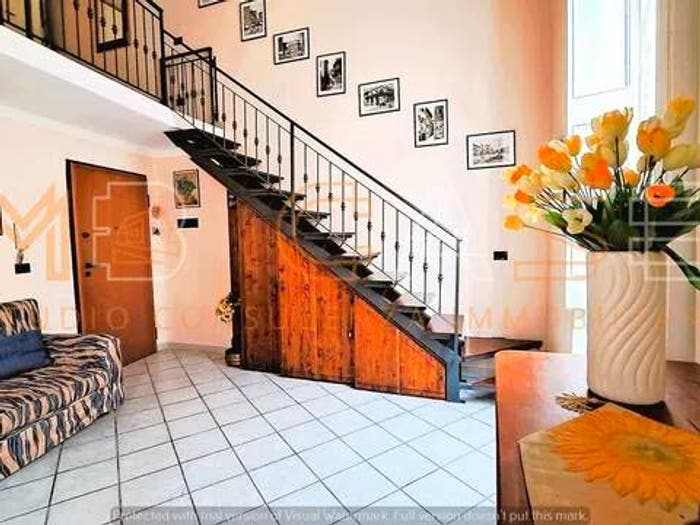Appartamento trilocale in vendita in Via Torlaro No Number, Centro, Albenga