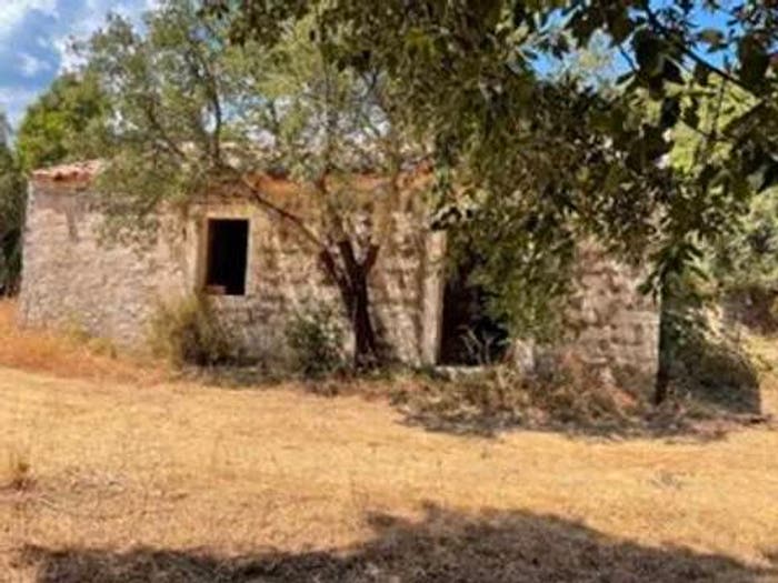 Casa bilocale in vendita in Reg Filighe Masciu No Number, Luras
