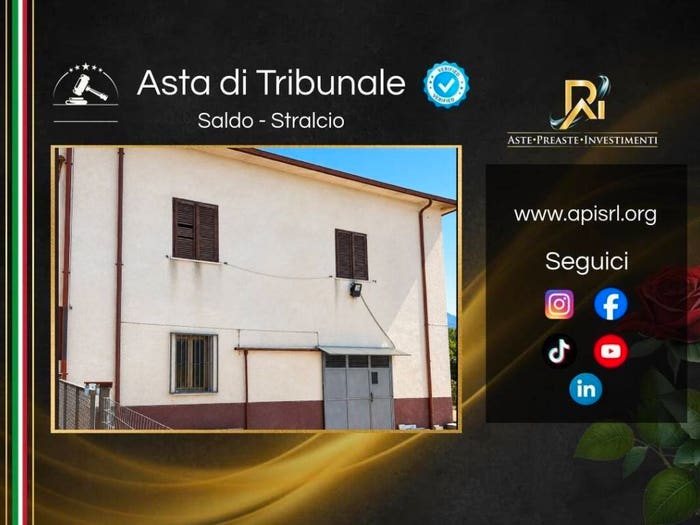 Appartamento con 6 locali in vendita in Via casalina, Centro, San Vittore del Lazio