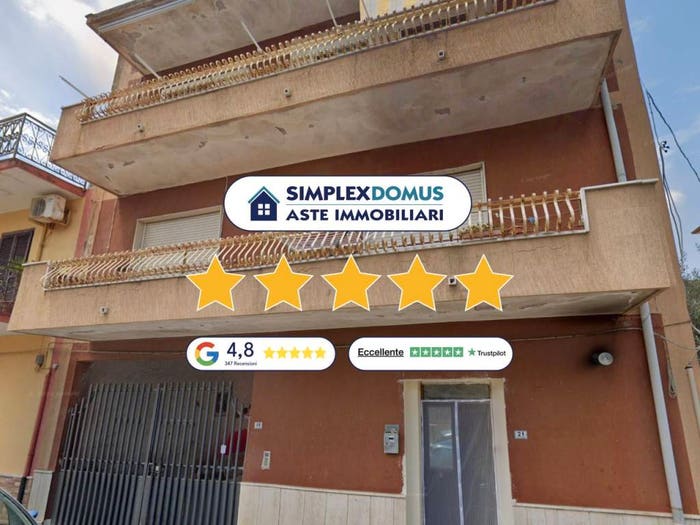 Appartamento trilocale in vendita in Via Emilio Salgari, Mondragone
