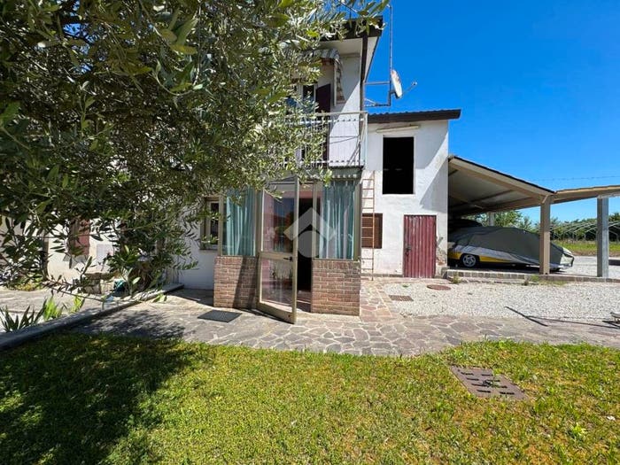 Casa quadrilocale in vendita in Via ventiquattro maggio, Pieve, Curtarolo