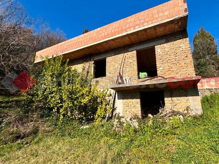 Casa in vendita in Via Monte San Marino snc, Monte San Marino, Alatri