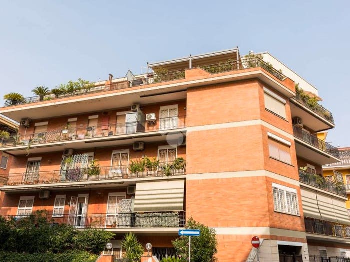 Appartamento quadrilocale in vendita in Via Garlenda, Torrevecchia, Roma