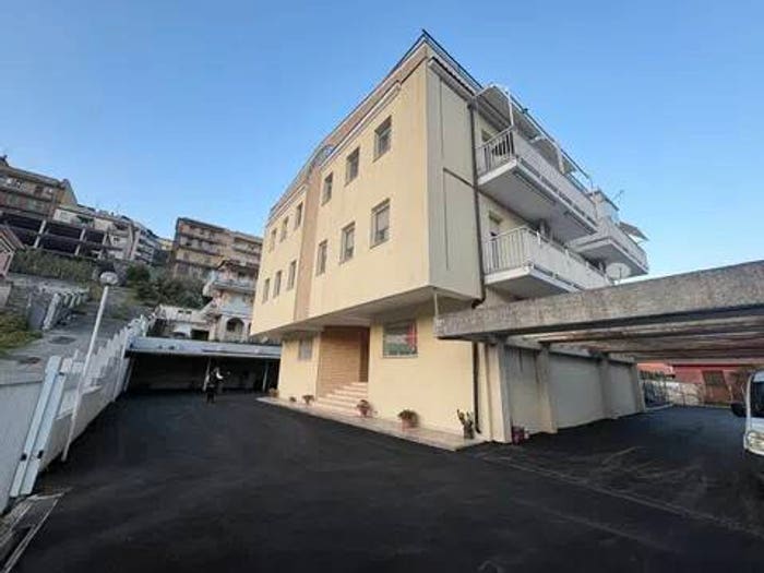 Appartamento con 5 locali in vendita in Via Professor Antonio Caradonna, Centro, Priverno