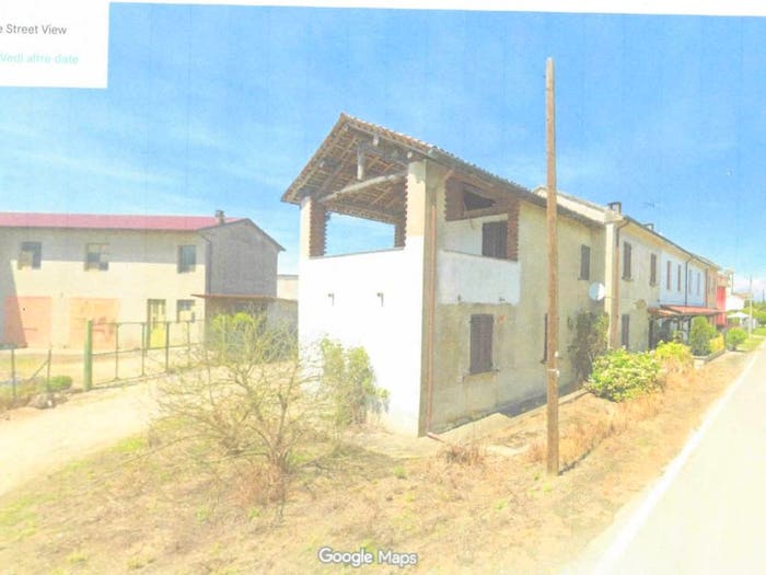 Casa con 5 locali in vendita in Frazione Cambiò, Gambarana