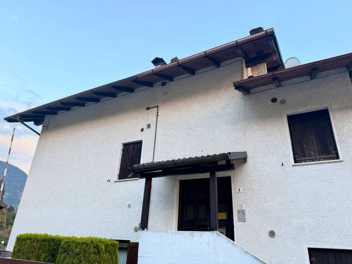 Casa quadrilocale in vendita in Via dei Prai Magri, Bieno