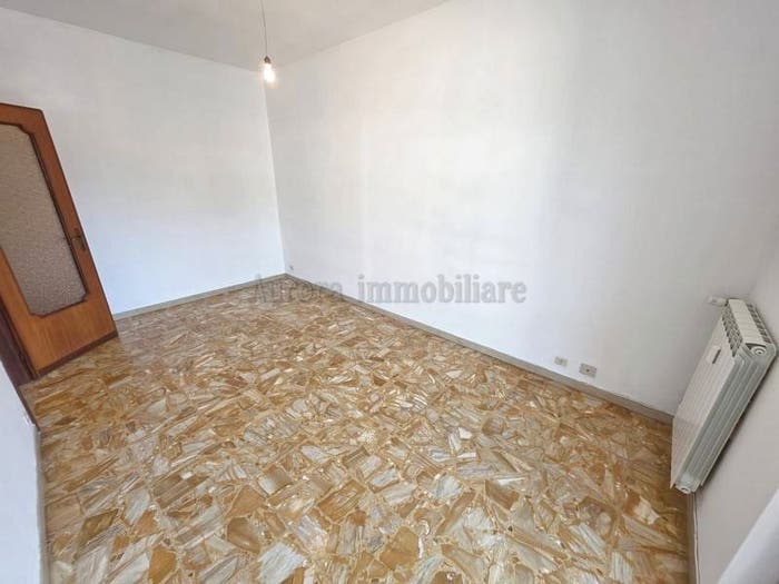 Appartamento trilocale in vendita in Via Pisa, Borghetto Santo Spirito