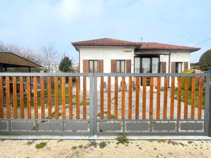 Casa trilocale in vendita in Via Zuccherificio, Centro, Pontelongo