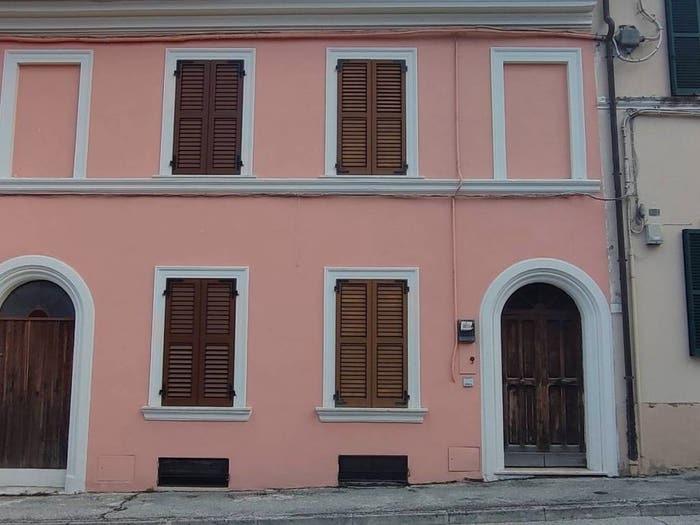 Casa quadrilocale in vendita in Viale Giovanni Bovio, Centro, Fabriano