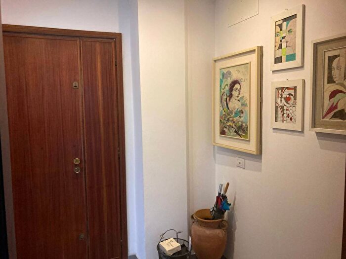Appartamento quadrilocale in vendita in Viale Felice Cavallotti, Centro Mare, Pesaro