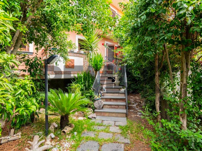Casa con 5 locali in vendita in Via Tommaso Campanella, San Pietro Clarenza