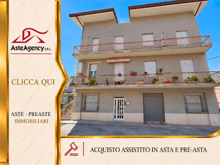 Appartamento con 5 locali in vendita in Via Incancellata, Centro, Monte Urano