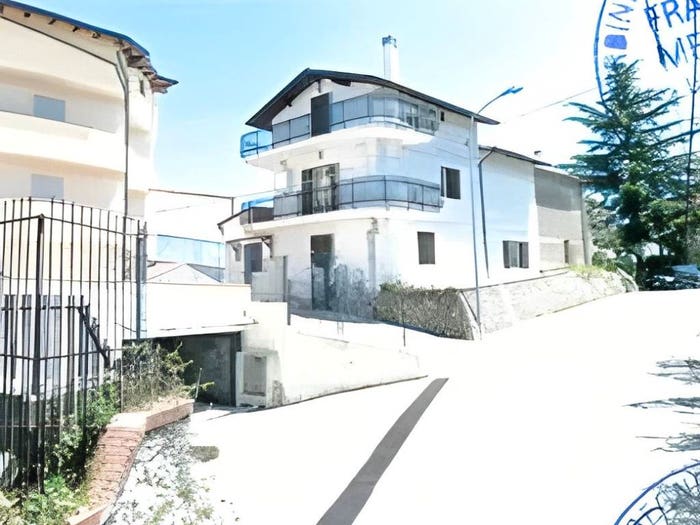 Appartamento con 6 locali in vendita in Via Lunetto Vercillo Marano Principato CS Italia, Marano Principato